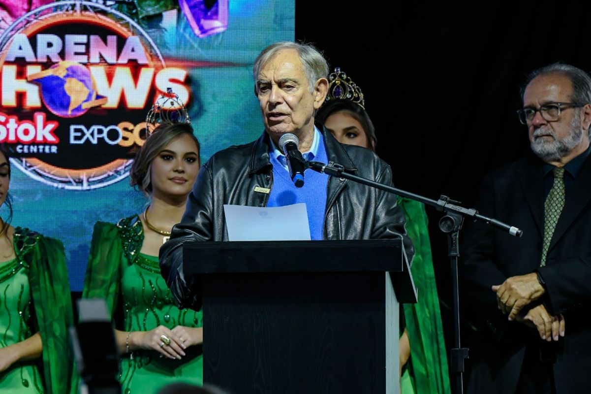 PRESIDENTE DA FIERGS PARTICIPA DA ABERTURA DA EXPOSOL 2026 EM SOLEDADE