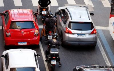 EMERGÊNCIAS COM MOTOCICLISTAS ADIAM CIRURGIAS COMPLEXAS NO SUS