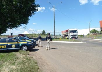 PRF REGISTRA QUEDA DE 5,5% NAS MORTES NAS RODOVIAS FEDERAIS DO RS EM 2025: 19 VIDAS PRESERVADAS