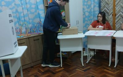 EXERCICIO DE DEMOCRACIA ESCOLAS REALIZARAM ELEIÇÕES PARA DIRETORES DO SISTEMA MUNICIPAL DE ENSINO
