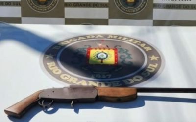 BRIGADA MILITAR APREENDE ARMA DE FOGO UTILIZADA EM HOMICÍDIO 