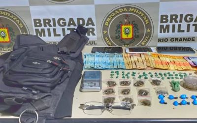 BRIGADA MILITAR PRENDE DOIS INDIVÍDUOS POR TRÁFICO DE DROGAS EM ESPUMOSO