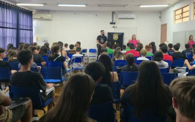 POLÍCIA CIVIL REALIZA “PAPO DE RESPONSA” EM ESCOLA DE SOLEDADE COM FOCO NA PREVENÇÃO À VIOLÊNCIA DOMÉSTICA