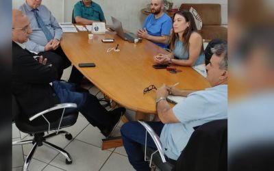 VICE PREFEITO EM EXERCÍCIO JONAS MORAES RECEBEU REPRESENTANTES DO HOSPITAL DE CLÍNICAS E DA UFFS